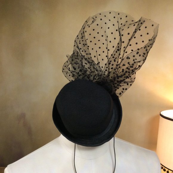 H&M tiny wool brimmed hat with veil, like new! - Picture 2 of 8